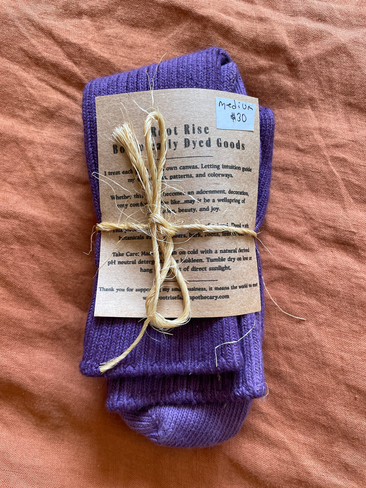 Coziest Organic Cotton Botanically Dyed Socks - Medium